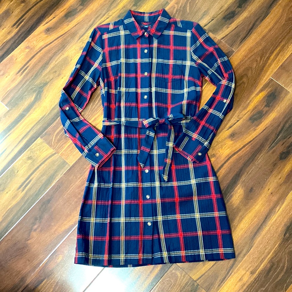 NWOT Tommy Hilfiger plaid belted shirt dress